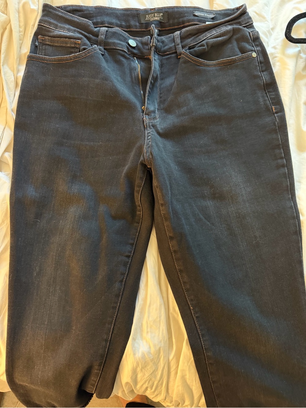 Judy Blue cropped washes black Straight-Leg Jeans